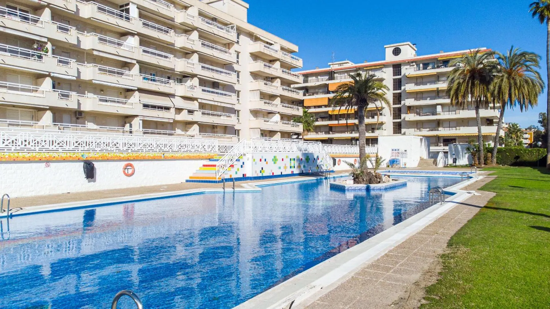 Mediterranean Way - Aquamarina 103 La Pineda Apartment